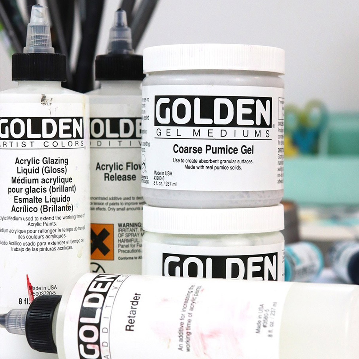 Medium, pasta, gel, lim og fixativ