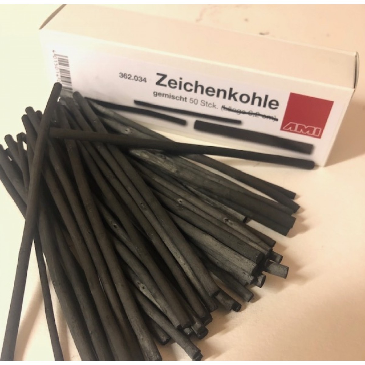 Tegnekul i æske, 50 stk. i forskellige tykkelser